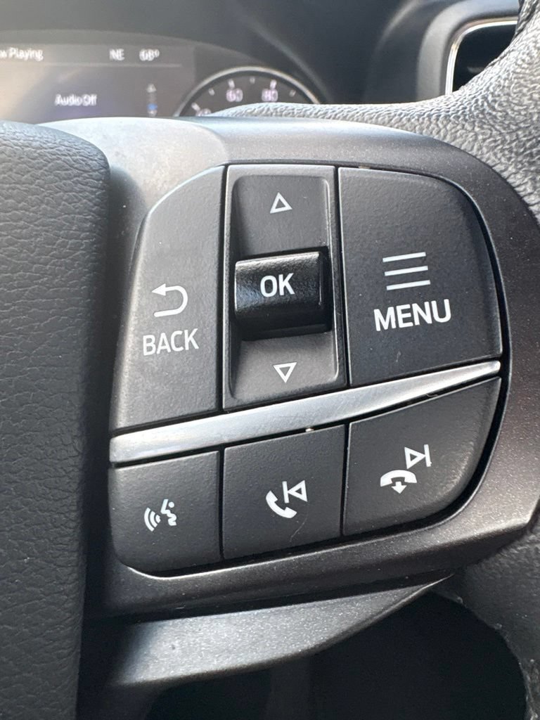 Used 2020 Ford Explorer XLT w/ Equipment Group 202A RWD image 27