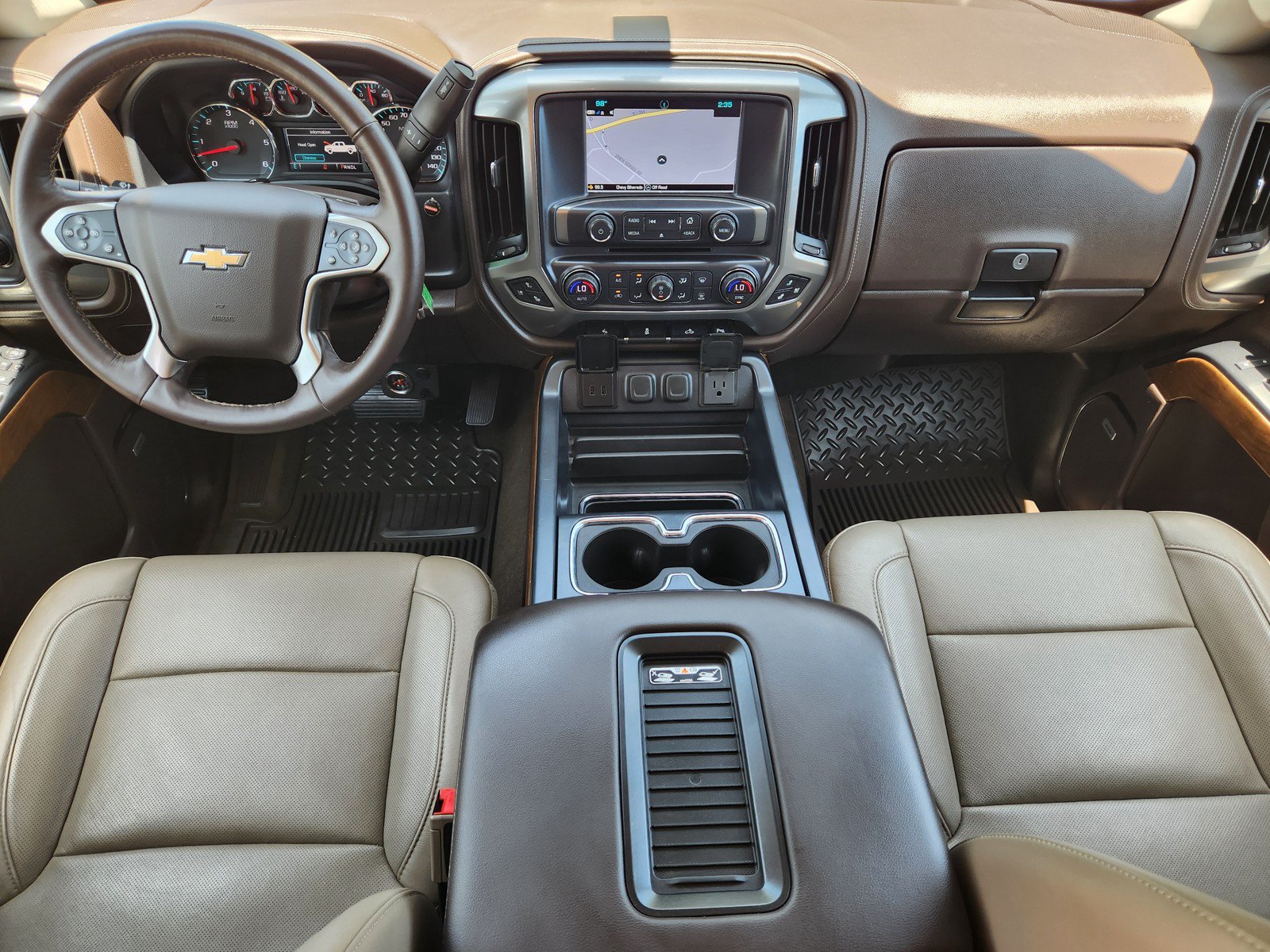 Used 2018 Chevrolet Silverado 1500 LTZ w/ Texas Edition AWD/4WD image 8