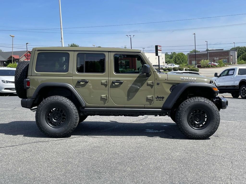 New 2025 Jeep Wrangler Unlimited Sport image 9