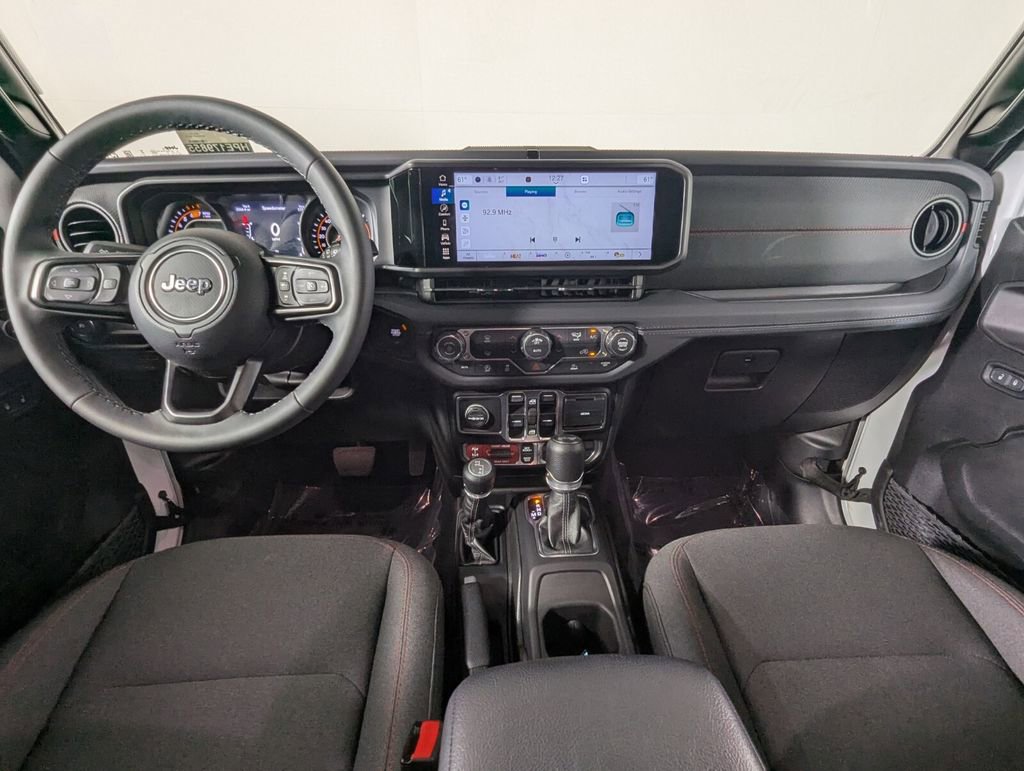 Used 2026 Jeep Wrangler Unlimited Rubicon AWD/4WD image 17