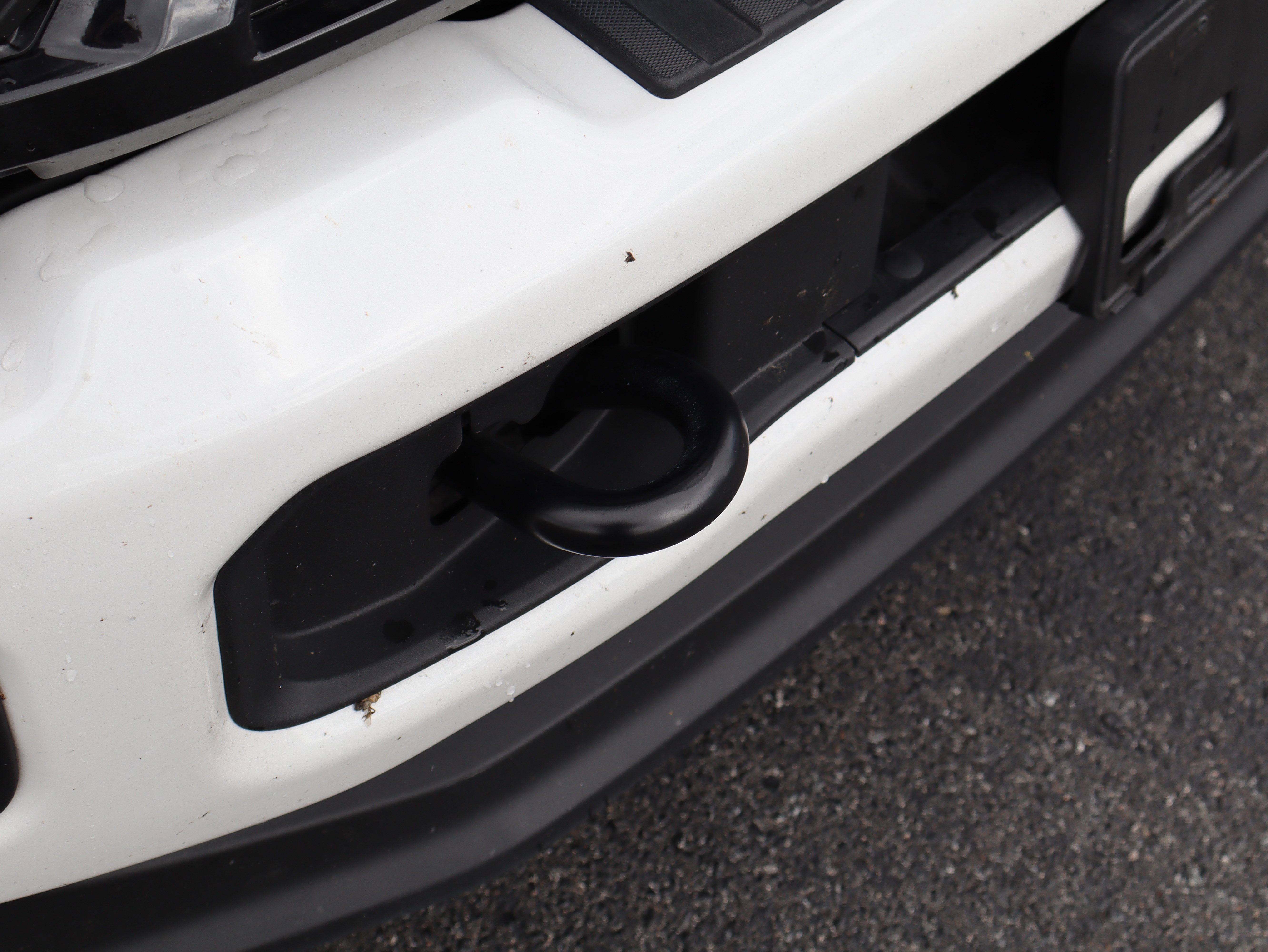 Used 2025 Ford F350 Lariat w/ Black Appearance Package image 11