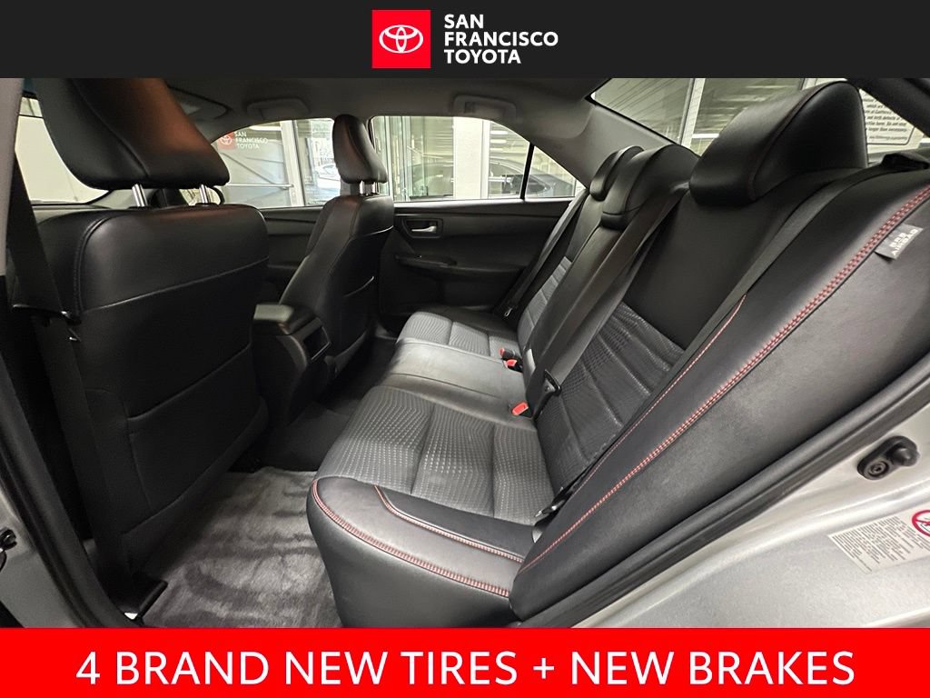 Used 2015 Toyota Camry SE FWD image 15