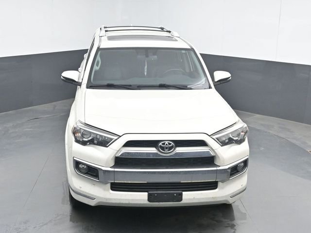 Used 2018 Toyota 4Runner Limited AWD/4WD image 20