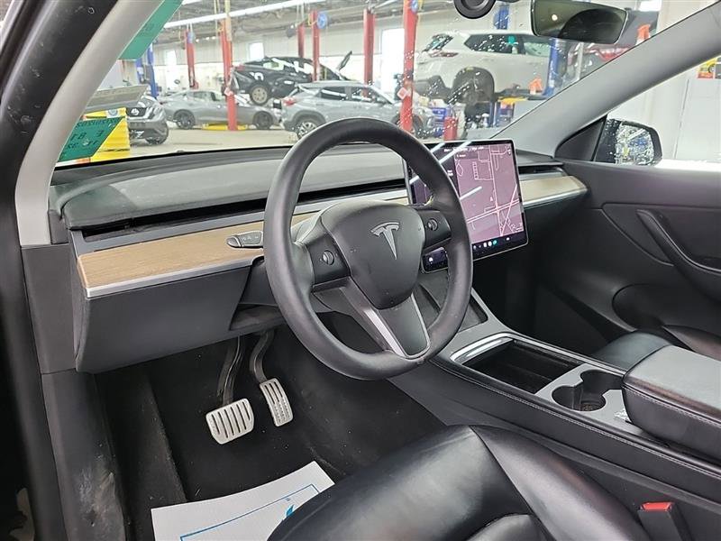 Used 2021 Tesla Model Y Performance image 7