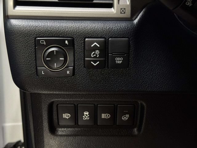 Certified 2023 Lexus GX 460 Premium w/ Premium Package AWD/4WD image 19