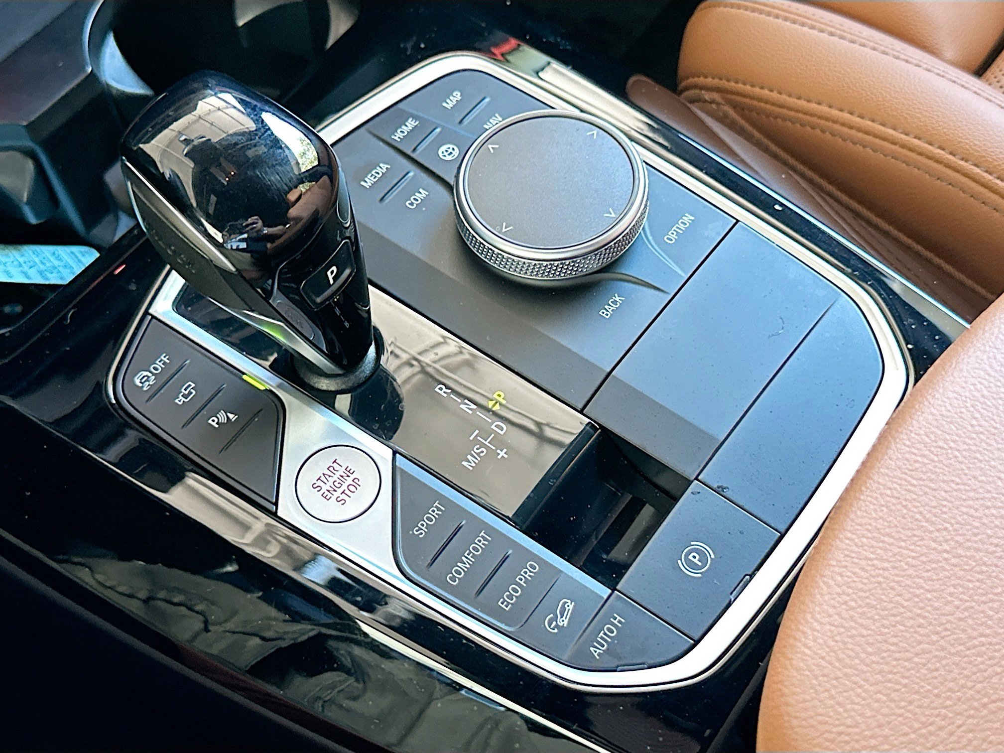 Used 2024 BMW X3 M40i w/ Premium Package image 17