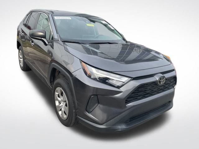 Used 2023 Toyota RAV4 LE image 8