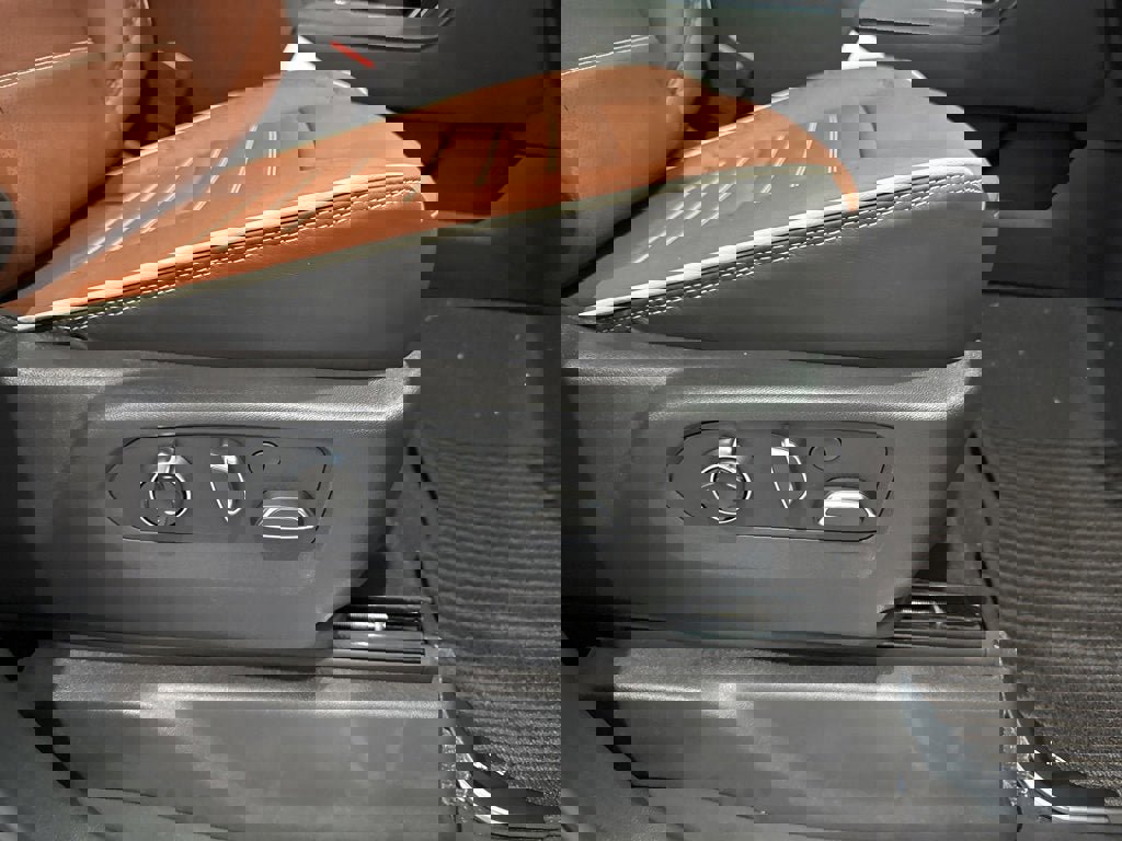 New 2026 GMC Sierra 3500 Denali Ultimate image 13