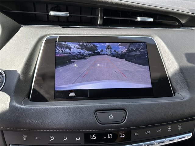 Certified 2023 Cadillac XT4 Luxury w/ Cold Weather Package image 24