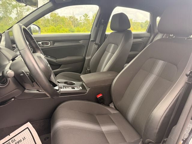 Used 2025 Honda Civic Sport image 9