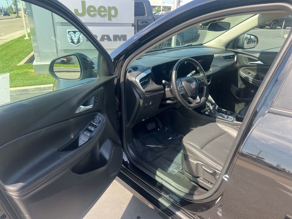 Used 2024 Buick Encore GX Sport Touring image 16
