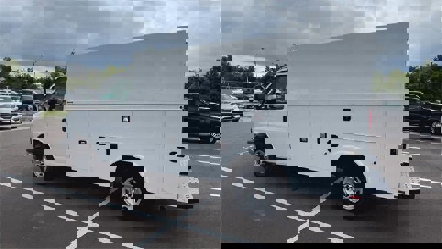 New 2025 GMC Savana 3500 w/ Power Convenience Package image 6