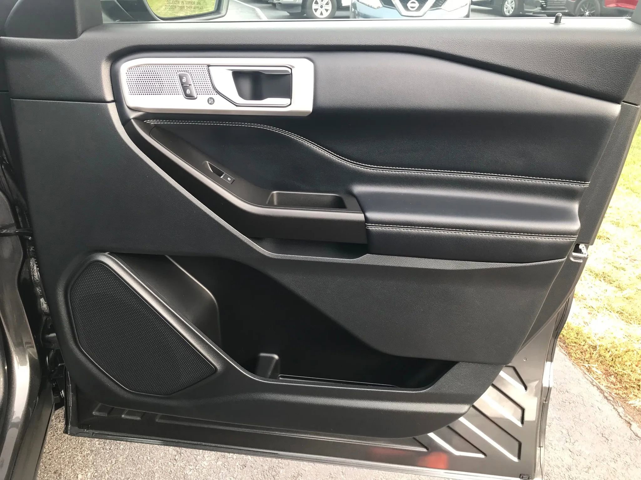 Used 2020 Ford Explorer Limited w/ Class III Trailer Tow Package image 55