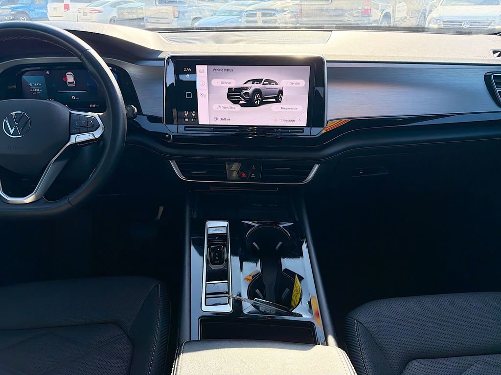 Used 2024 Volkswagen Atlas Cross Sport SE image 21