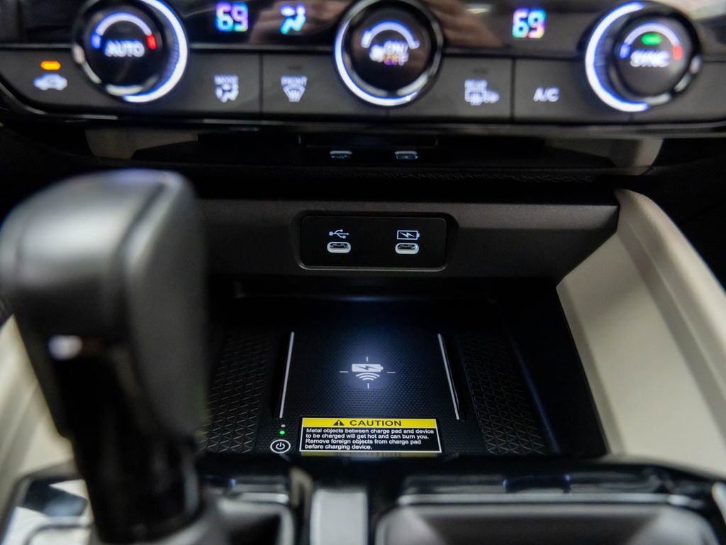 Certified 2025 Honda Accord EX-L image 25