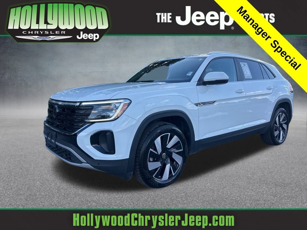 Used 2024 Volkswagen Atlas Cross Sport SE image 1