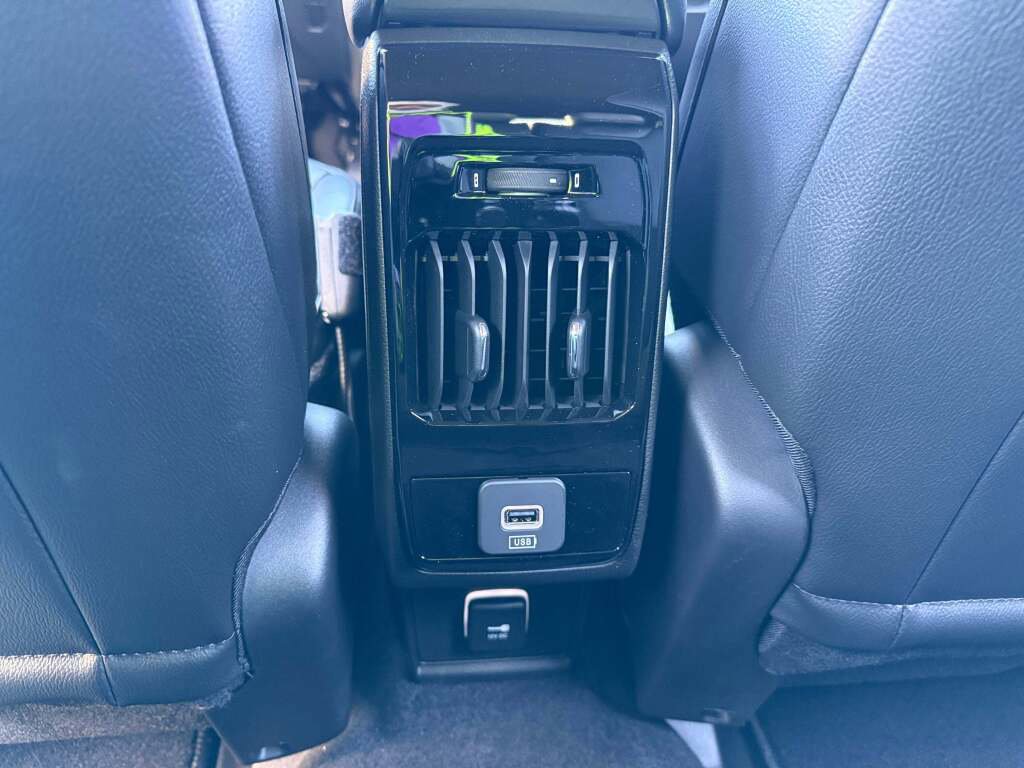 New 2026 Jeep Compass Latitude image 20