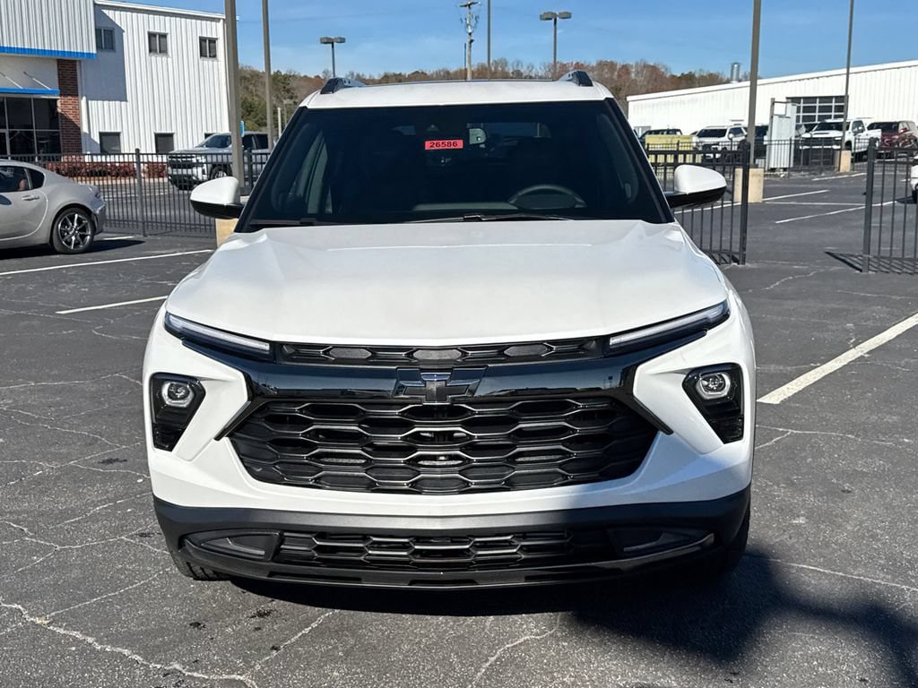 New 2026 Chevrolet TrailBlazer ACTIV w/ Convenience Package AWD/4WD image 3