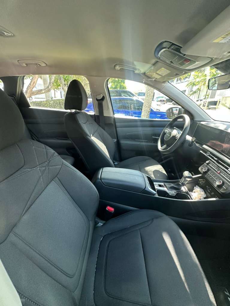 Used 2026 Hyundai Tucson SE AWD/4WD image 9