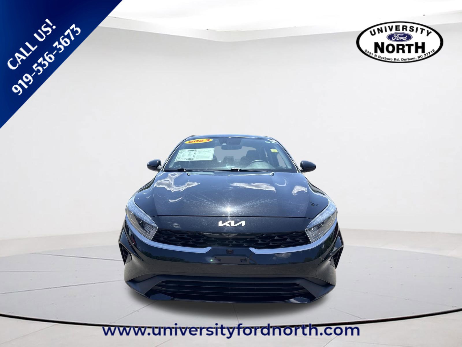 Used 2023 Kia Forte LXS FWD image 2
