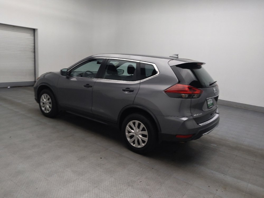 Used 2018 Nissan Rogue S image 3