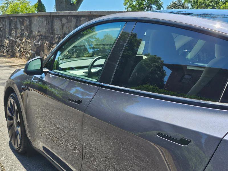 Used 2023 Tesla Model Y Performance AWD/4WD image 19