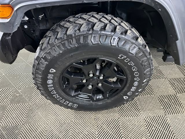 Used 2023 Jeep Wrangler Unlimited image 9