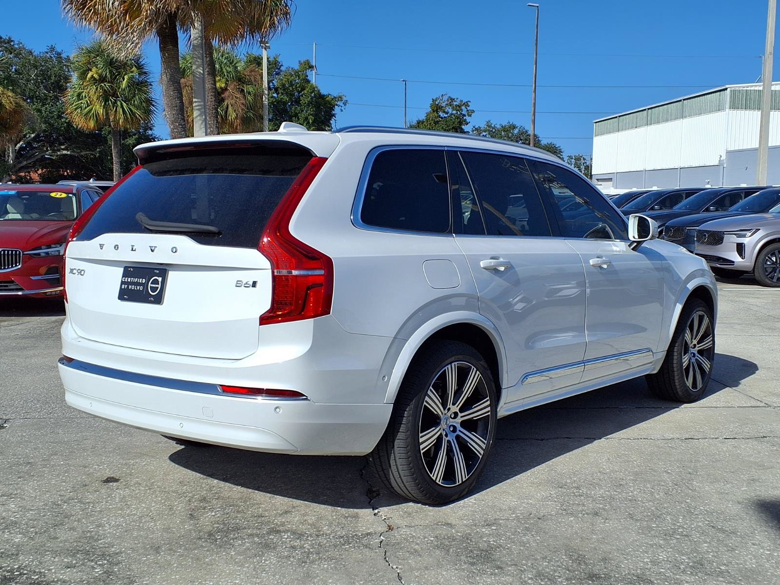 Certified 2025 Volvo XC90 B6 Ultra w/ Protection Package AWD/4WD image 7