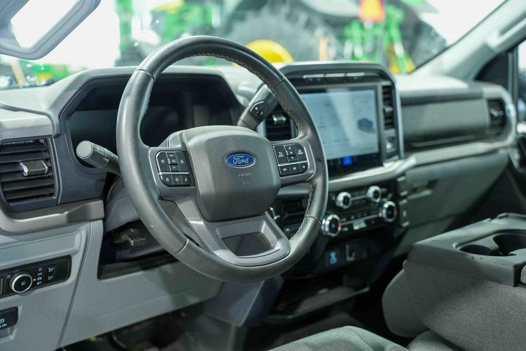 Used 2024 Ford F150 XLT image 22