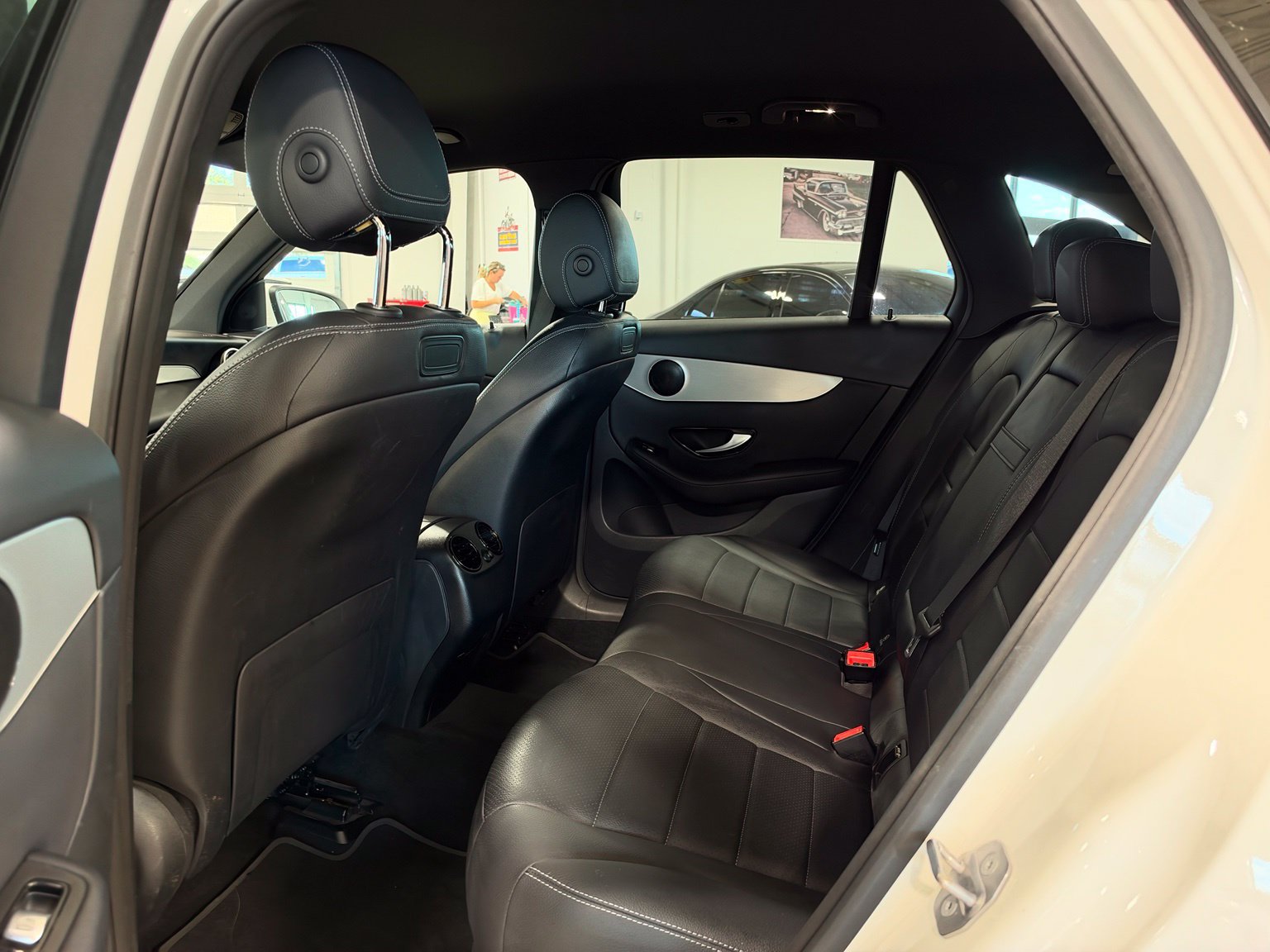 Used 2019 Mercedes-Benz GLC 300 image 33