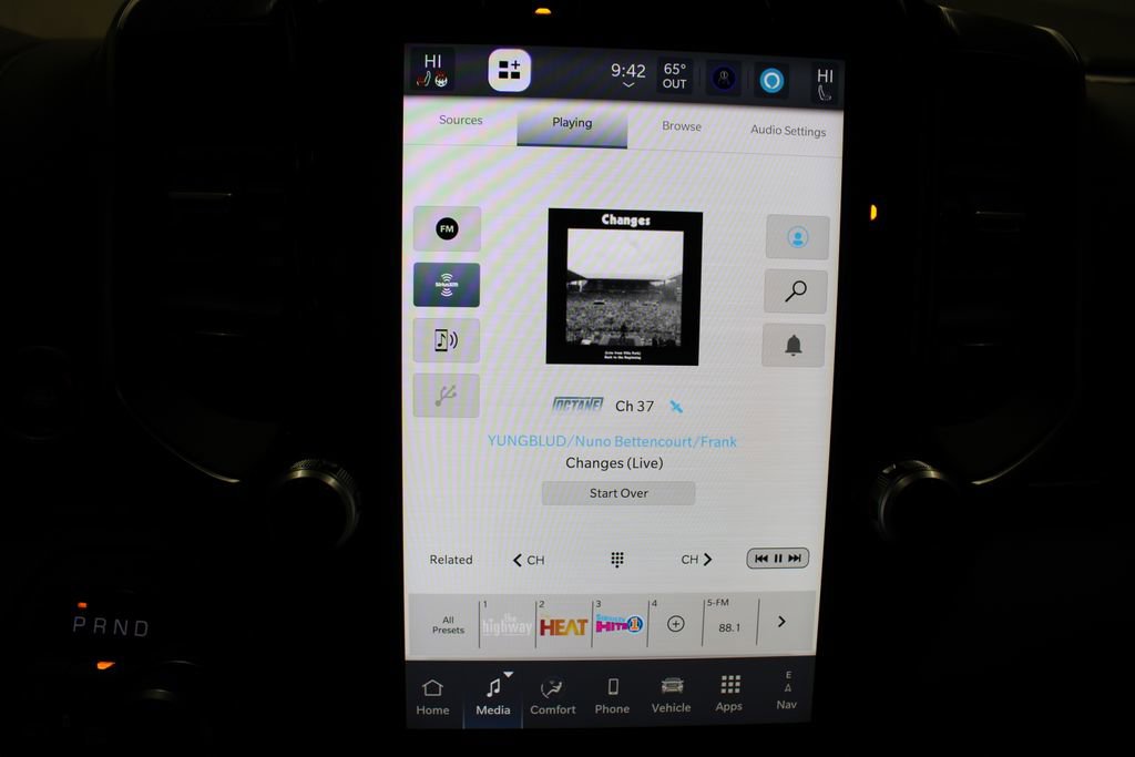 New 2026 RAM 1500 4x4 Crew Cab image 14