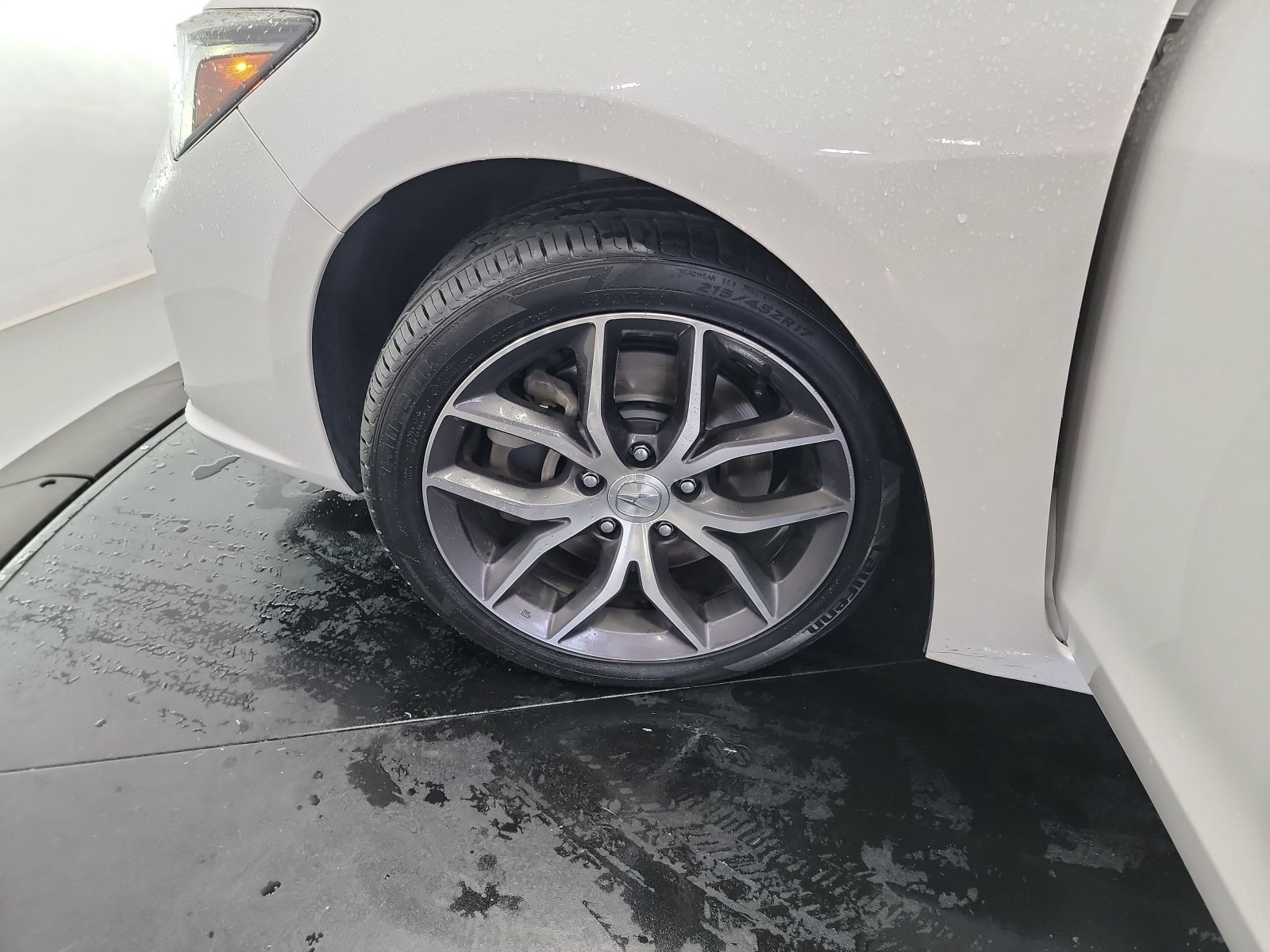 Used 2020 Acura ILX FWD image 30