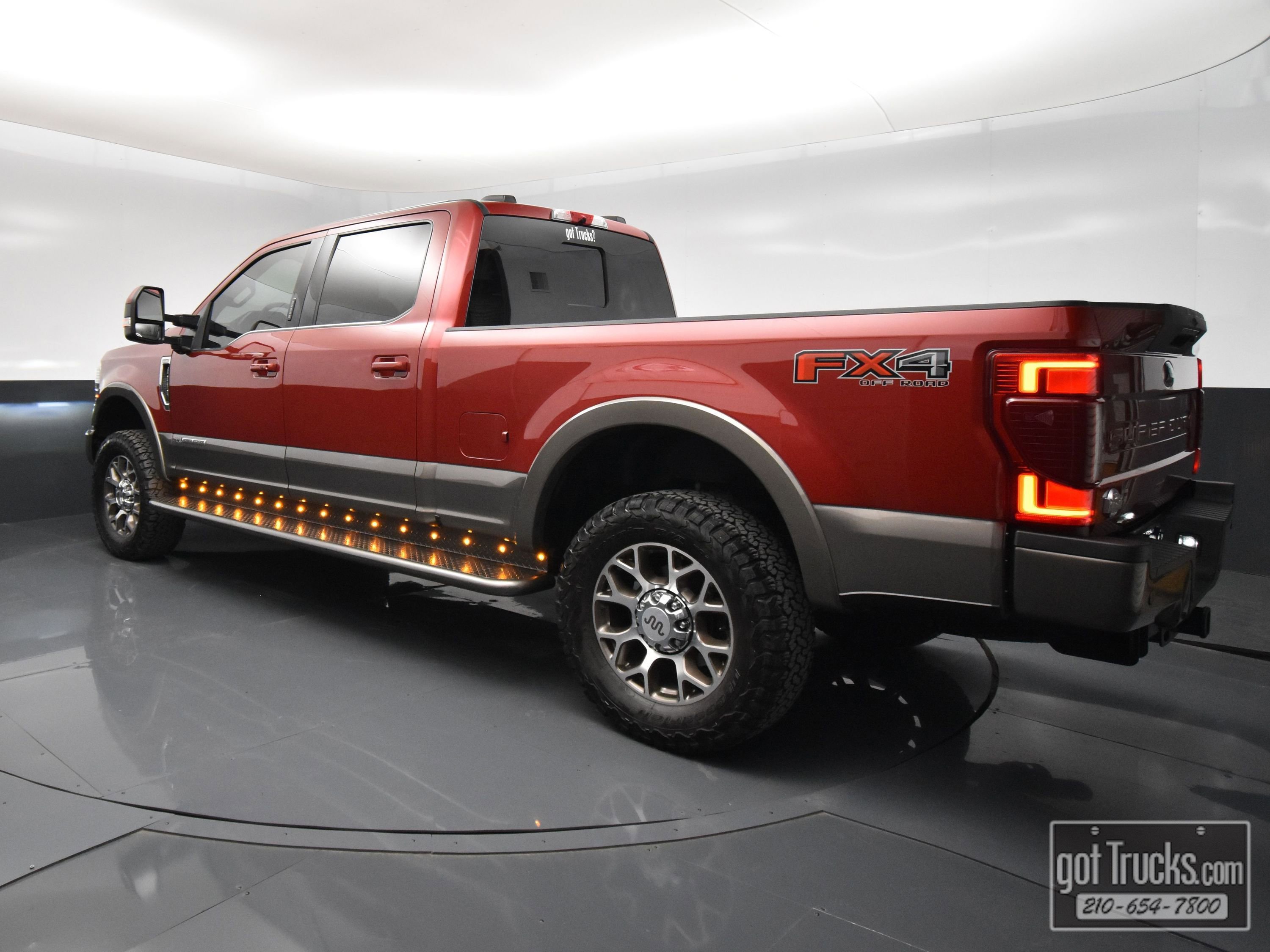 Used 2022 Ford F250 King Ranch w/ FX4 Off-Road Package AWD/4WD image 5