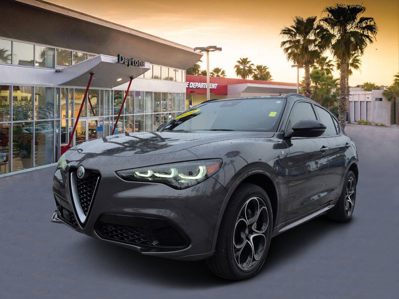 Used 2024 Alfa Romeo Stelvio Ti AWD/4WD image 7