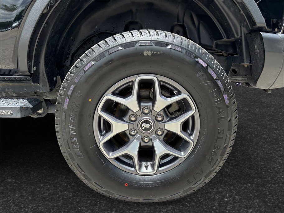 Used 2023 Ford Bronco Badlands AWD/4WD image 15
