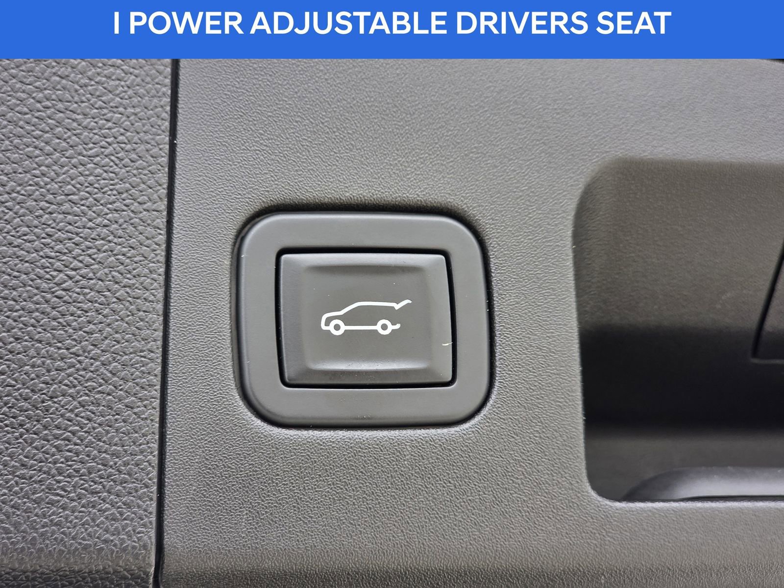 Used 2019 Cadillac XT4 Sport w/ Cold Weather Package image 20