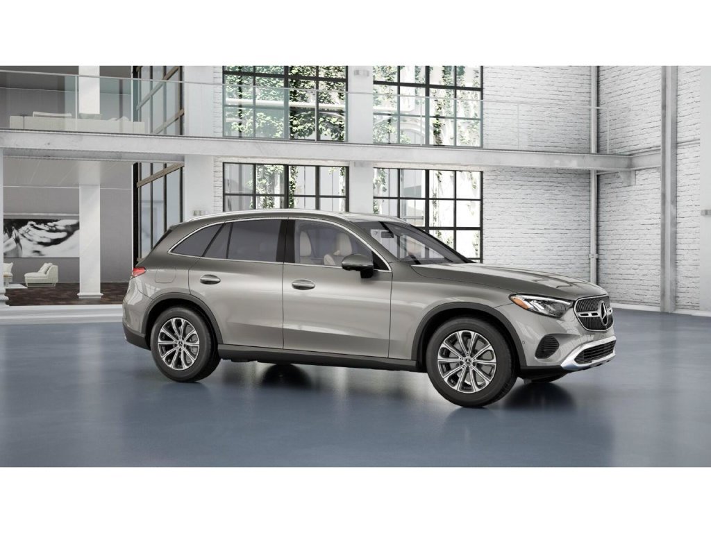 Used 2023 Mercedes-Benz GLC 300 4MATIC image 13