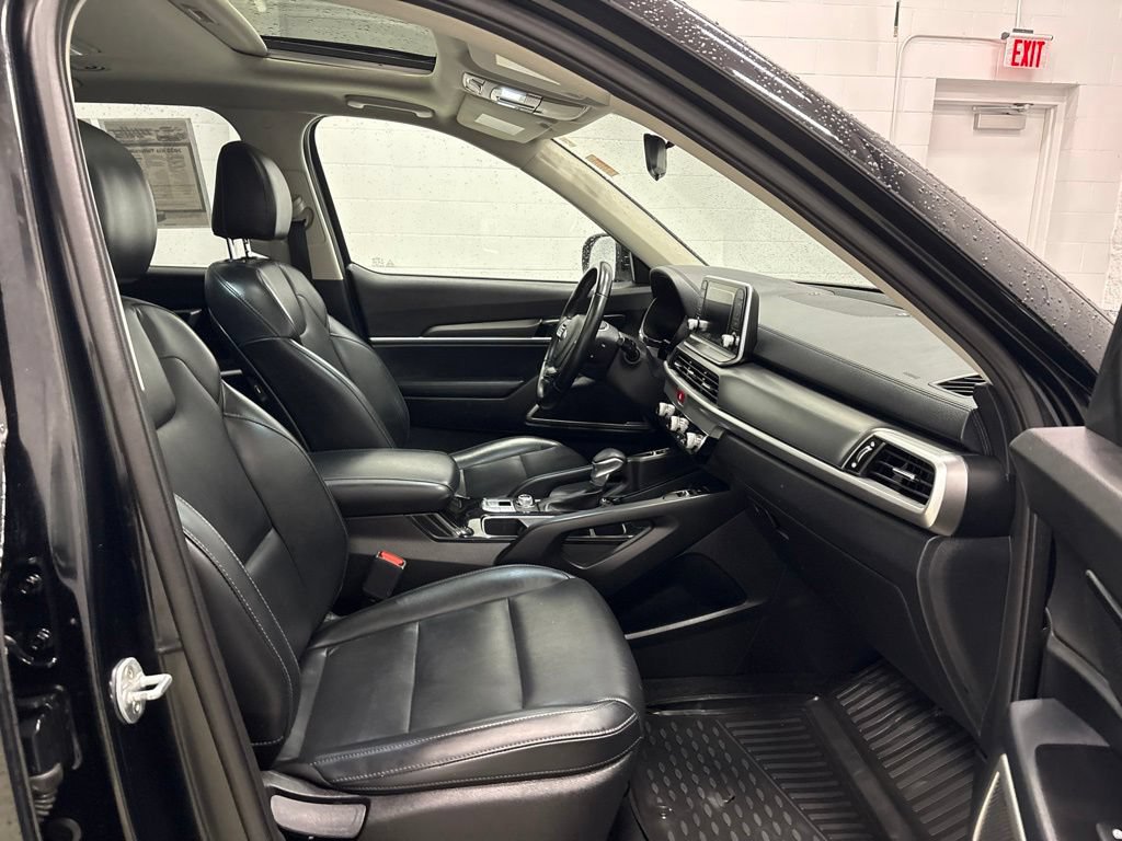 Used 2020 Kia Telluride S AWD/4WD image 36
