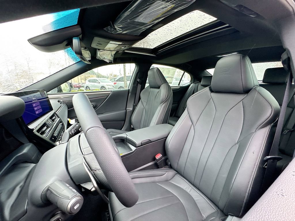 New 2025 Lexus ES 350 F Sport image 10