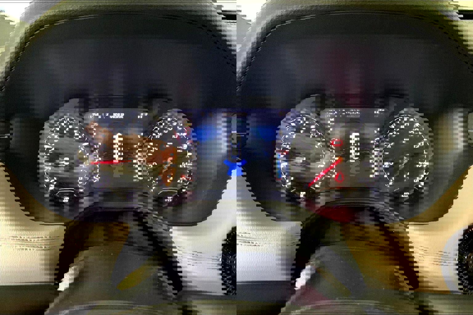 Used 2025 Jeep Compass Limited image 20