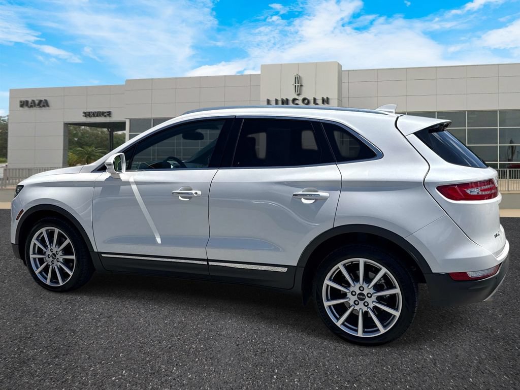 Used 2019 Lincoln MKC Reserve FWD image 5