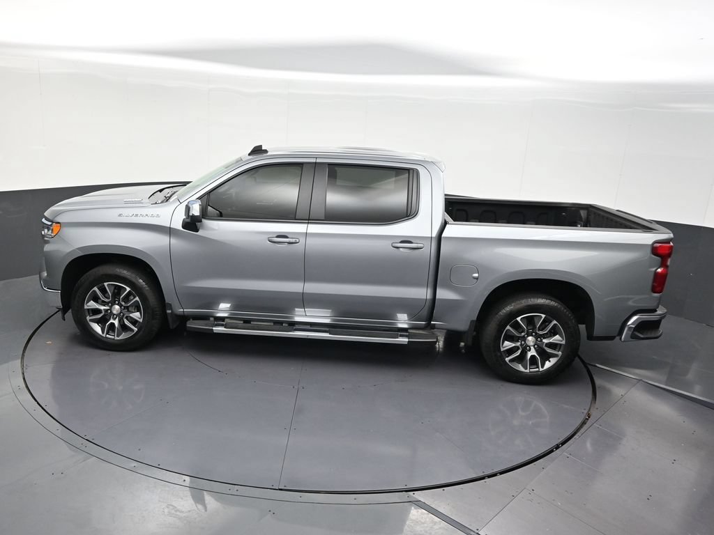 Used 2024 Chevrolet Silverado 1500 LT RWD image 20