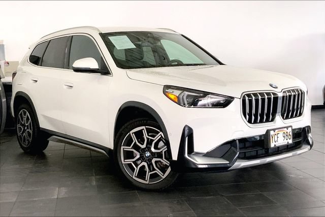 Used 2026 BMW X1 xDrive28i AWD/4WD image 2