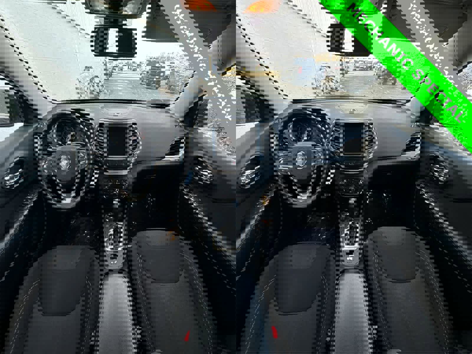 Used 2015 Jeep Cherokee Latitude image 15