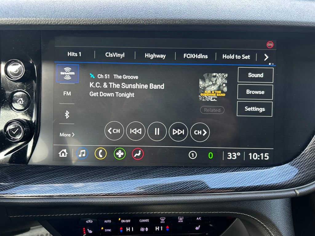 Used 2023 Buick Envision Essence AWD/4WD image 29