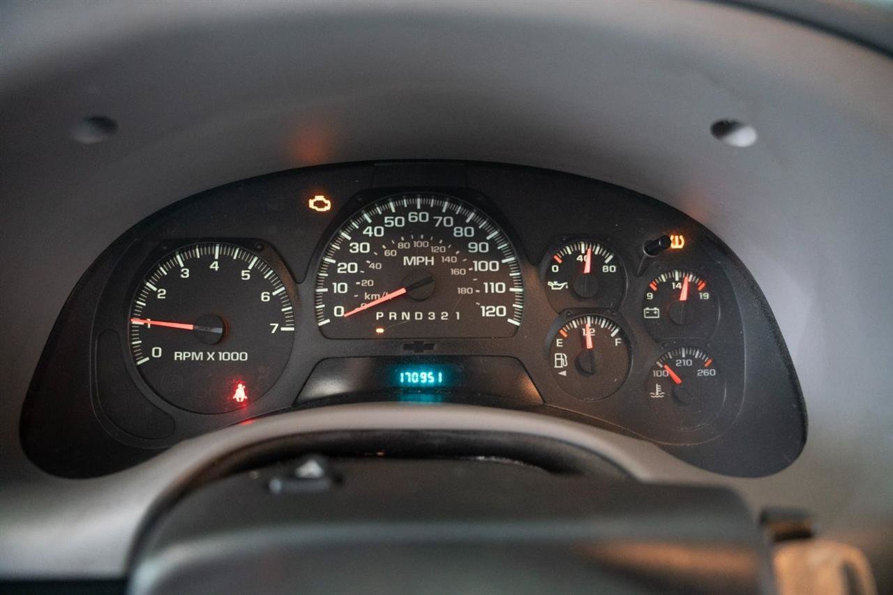 Used 2007 Chevrolet TrailBlazer LS w/ LS Preferred Equipment Group AWD/4WD image 13
