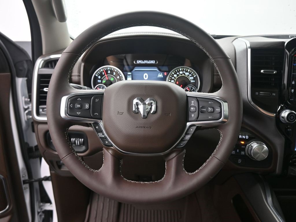 Used 2025 RAM 1500 Laramie w/ Laramie Southwest Edition image 23