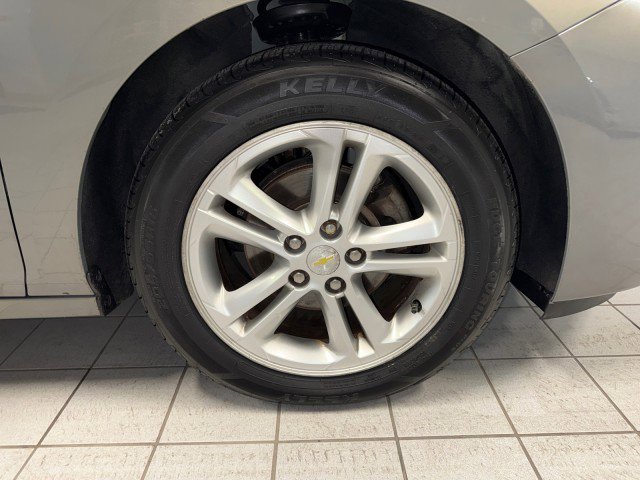 Used 2017 Chevrolet Cruze LT w/ Convenience Package image 9