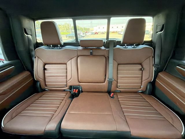 Used 2026 GMC Sierra 2500 Denali Ultimate AWD/4WD image 16