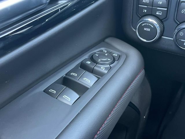 New 2026 Chevrolet Tahoe RST w/ RST Performance Edition AWD/4WD image 27